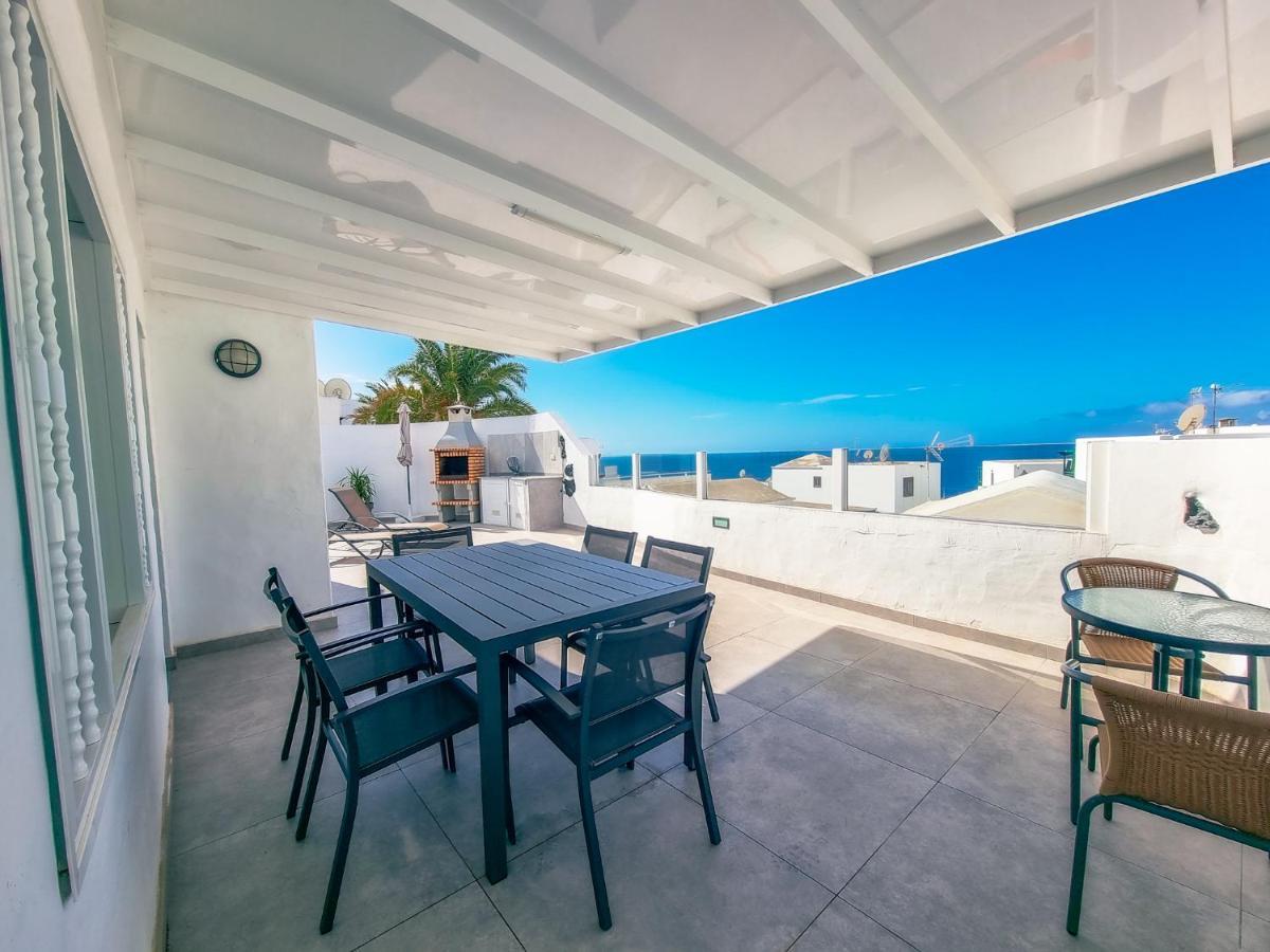 Bungalow Bellavista 13 - 3 Bed/2 Bath - 1 Toilet - Communal Pool - Wifi - Appartamento Puerto del Carmen (Lanzarote)